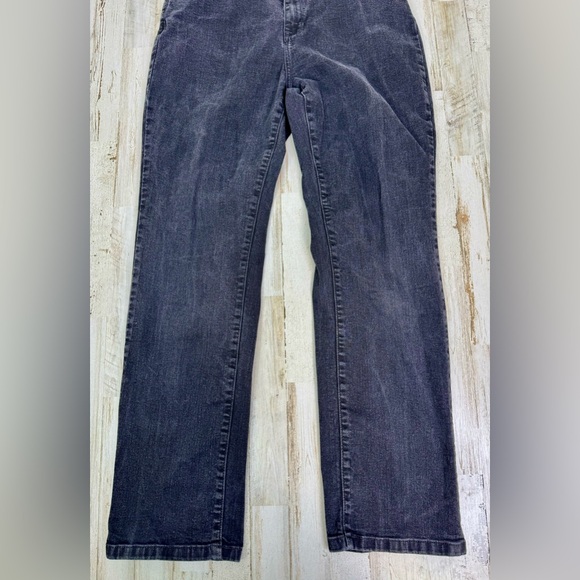 L.L. Bean BeanFlex Jeans Womens 14 M/T Black Denim Stretch Fit Straight Leg - Picture 4 of 11